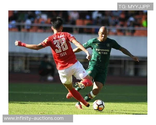 广州与杭州足球队赛后分析:战术配合与关键时刻的表现探讨